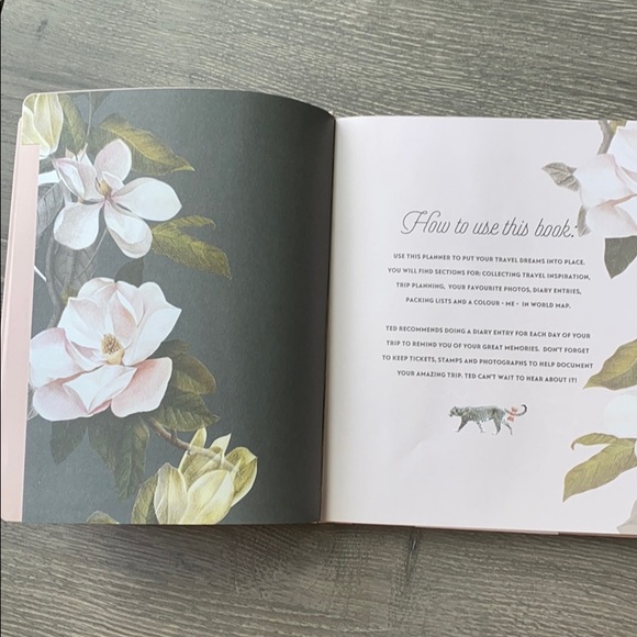 !!SALE!! Ted Baker London 192 Page Travel Planner - Picture 5 of 12